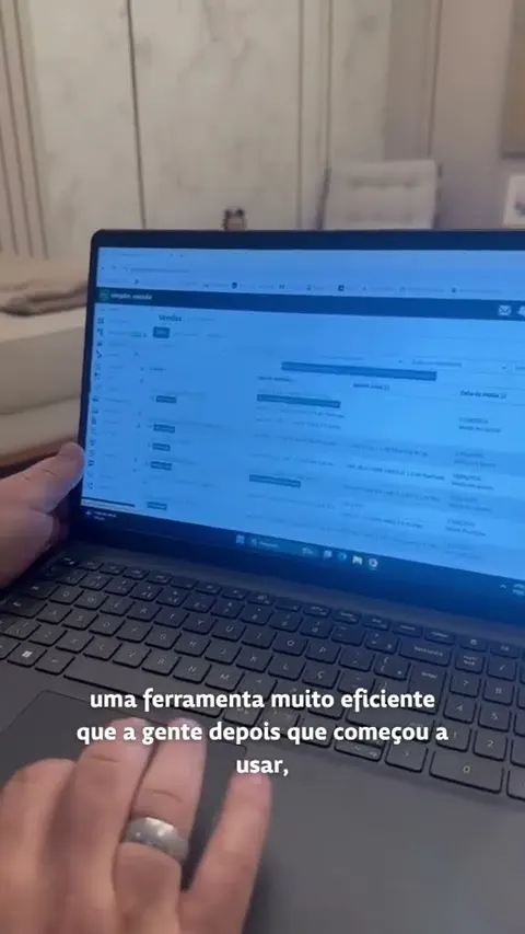 Depoimento em vídeo de Rafael, da RS Automóveis